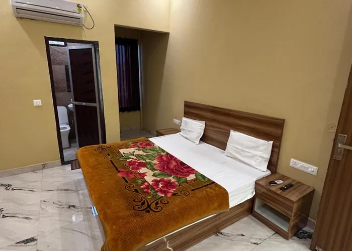 Sushma Hotel Lucknow
