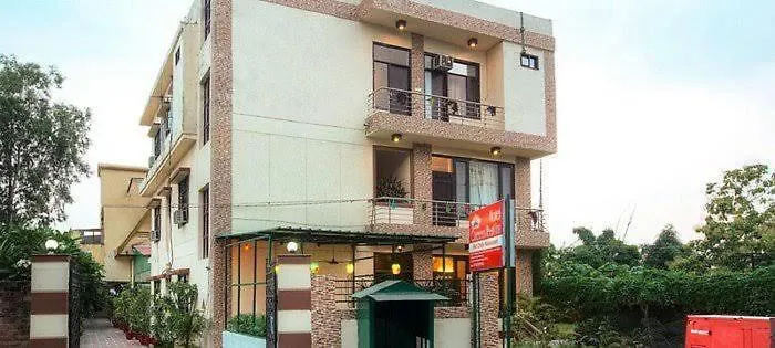 Hotel Queens Pearl Inn Dehradun