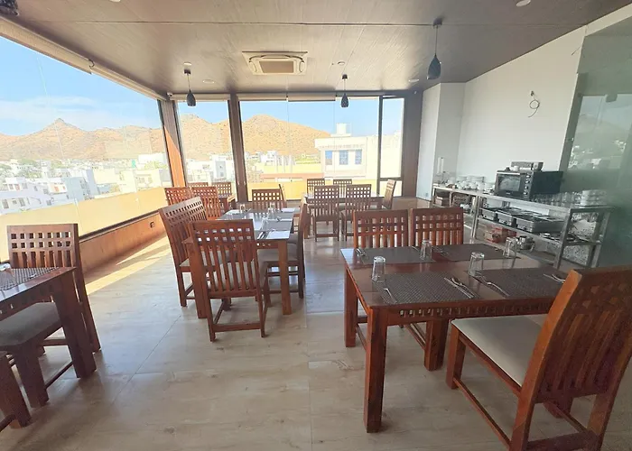 Parampara Hotels And Resorts Udaipur