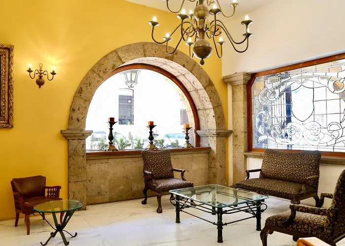 Hotel De Mendoza Guadalajara