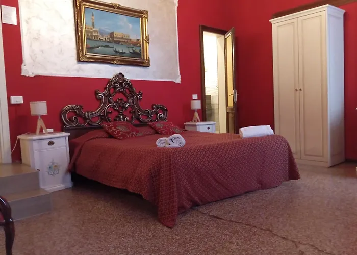 Palazzo Lion Morosini - Check In Presso Locanda Ai Santi Apostoli Venice