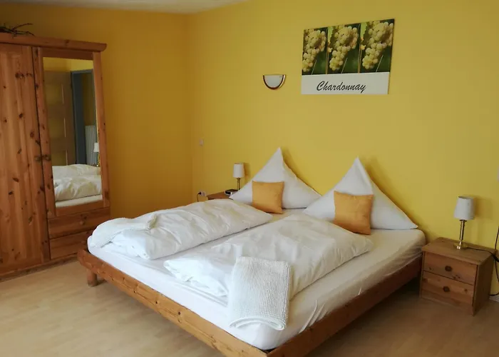 Gästezimmer / Weingut Peter Wachenheim an der Weinstraße