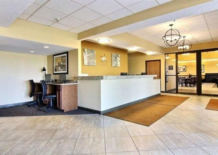 Quality Inn Thief River Falls
