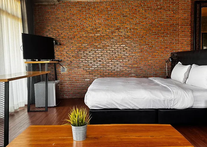 Bed Loft Cafe Hotel Khon Kaen
