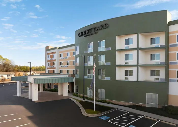 Courtyard By Marriott Fayetteville Fort Bragg Spring Lake