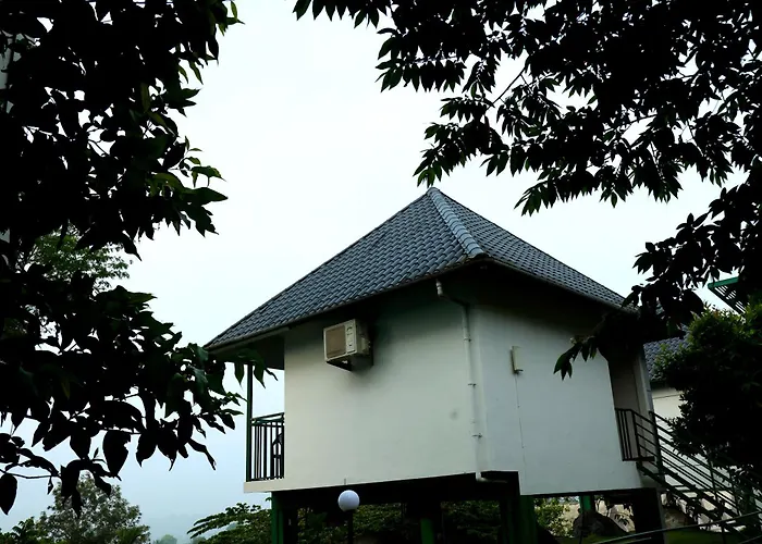 Wayanad Cave N Pillar Resort Sultan Bathery
