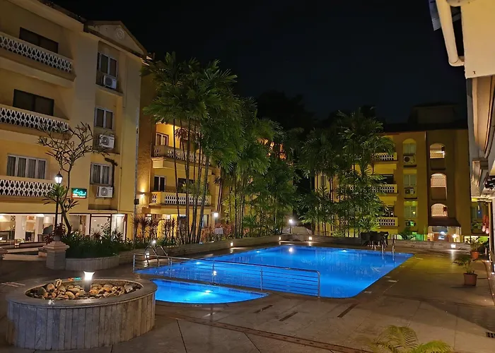 Golden Landmark Green Valley Beach Resort Dona Paula