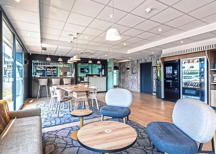 B&B HOTEL Brest Centre Port de Commerce