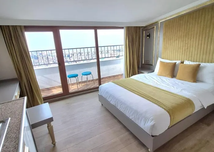 Taksim La Marino Hotel Istanboel