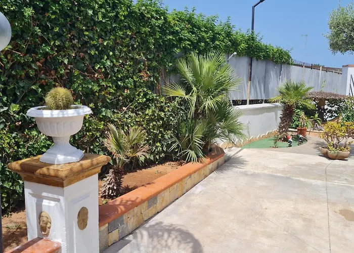 Le Terre Di Sicilia Bed & Breakfast Terrasini