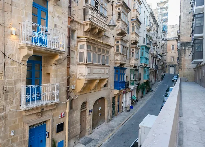 Mandera'S Boutique Suites & Dorms Valletta