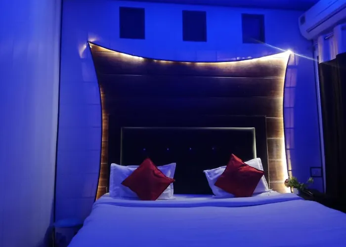 Hotel Ganpati Inn Lucknow