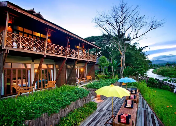 Hotel Des Artists Rose Of Pai