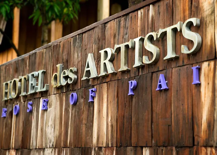 Hotel Des Artists Rose Of Pai