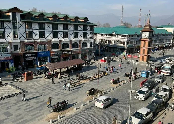 Hotel Naya Kashmir Srinagar 