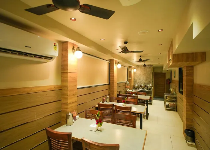 Hotel Skylink Hospitality Mahalaxmi Mumbai