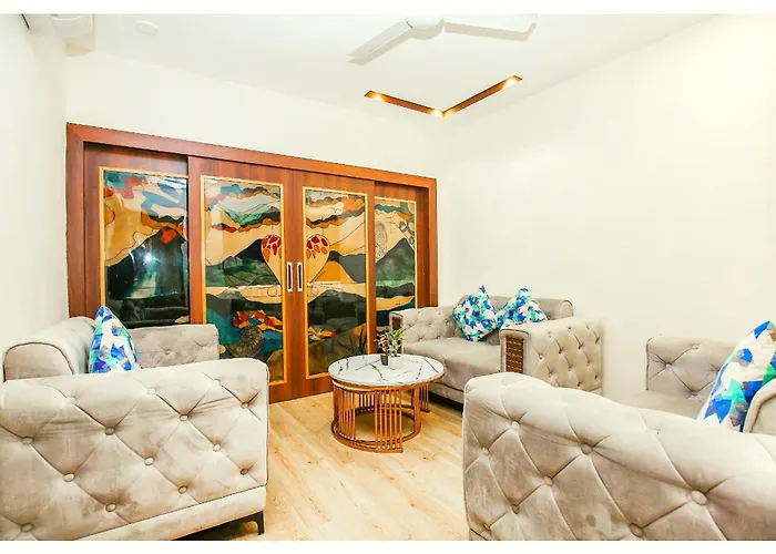A Premium Hotel Grg Bottoms Up Villa Near Temple-Hygiene & Spacious Room Bhubaneswar