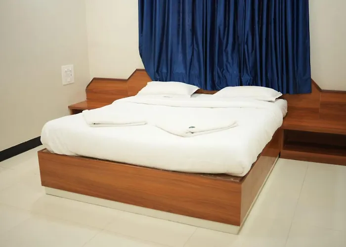Hotel New Natraj Kolhapur