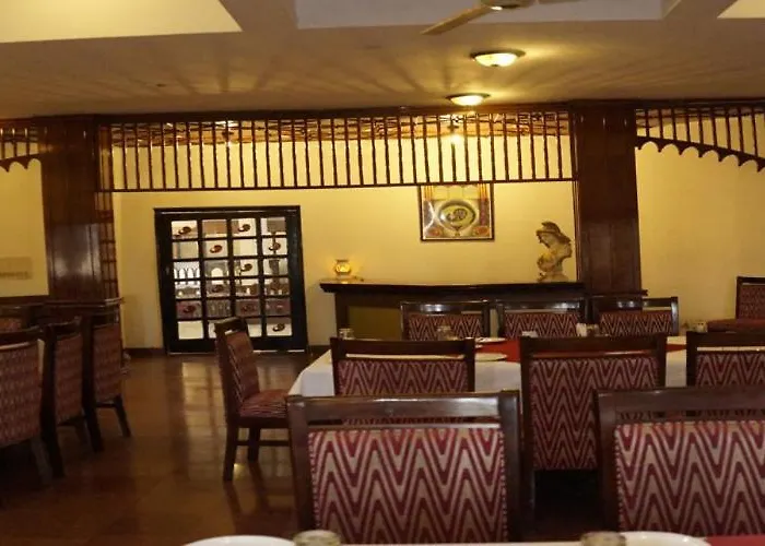 Blue Bird Hotel Hisar