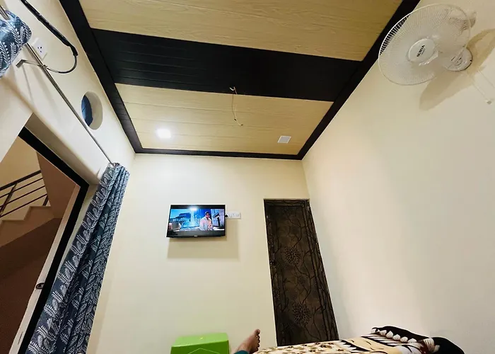 Shanti Paying Guest House Mathura