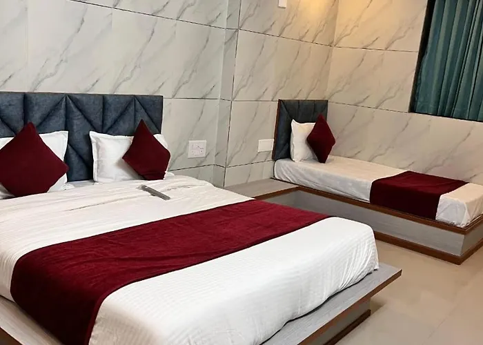 Hotel The Grand Pritam Gandhinagar