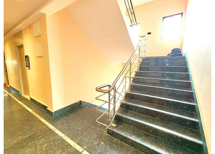 Puri Hotel Luxury Coral Suite Near Sea Beach- Prime Location Hotel
