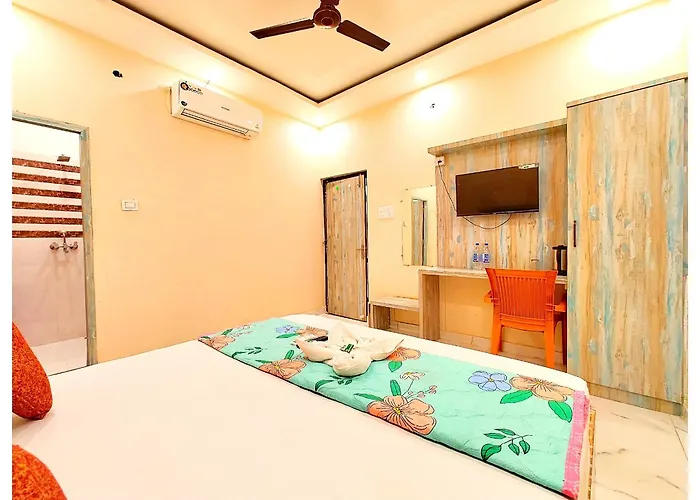 Puri Hotel Luxury Coral Suite Near Sea Beach- Prime Location Hotel