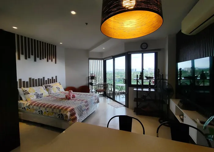 Brenttstaycation At Tambuli Living Tower C And D, 10D Unit Lapu-Lapu City