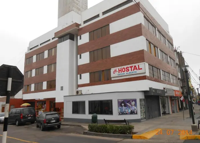 Hostal Cesar Alberto Lima