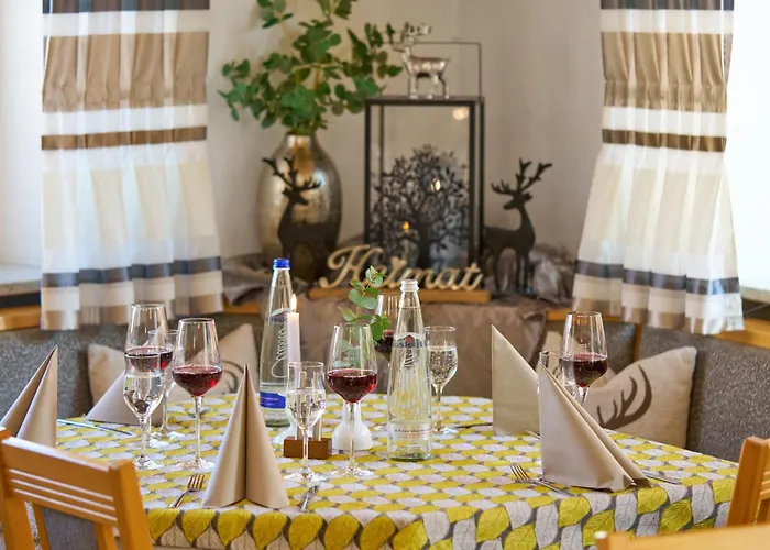 Wander Und Aktiv Hotel Roesslwirt Lam