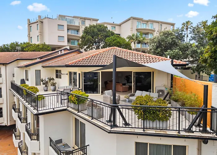 Terrigal Sails Serviced Apartments