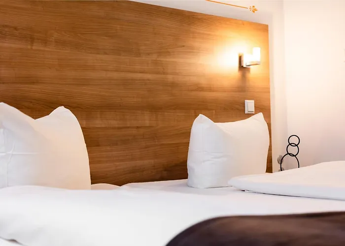 Orange Hotel und Apartments Neu-Ulm