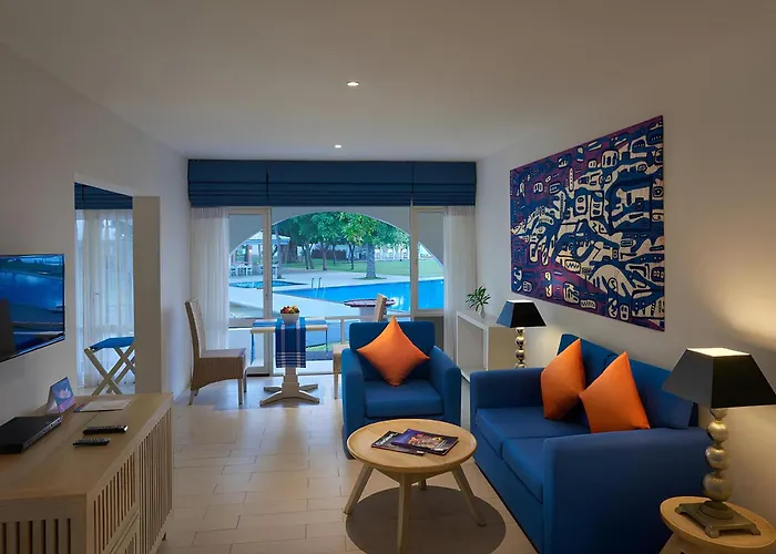 Trinco Blu By Cinnamon Trincomalee