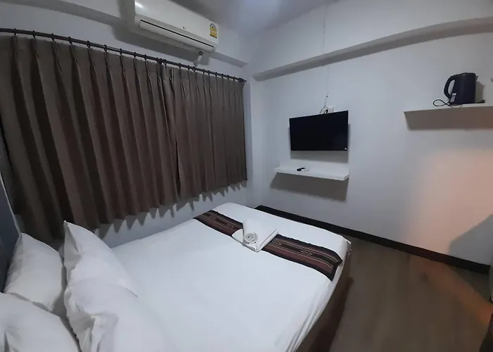 โฮม เพลส โฮเท็ล Hotel เชียงใหม่