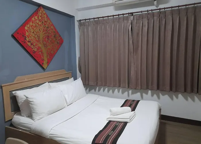 โฮม เพลส โฮเท็ล Hotel เชียงใหม่
