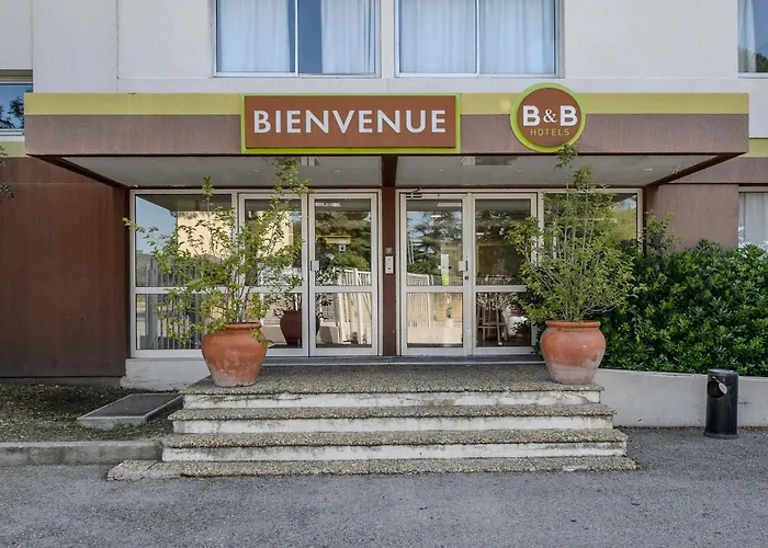 B&B Hotel Nimes Ville Active, Parking Securise Gratuit