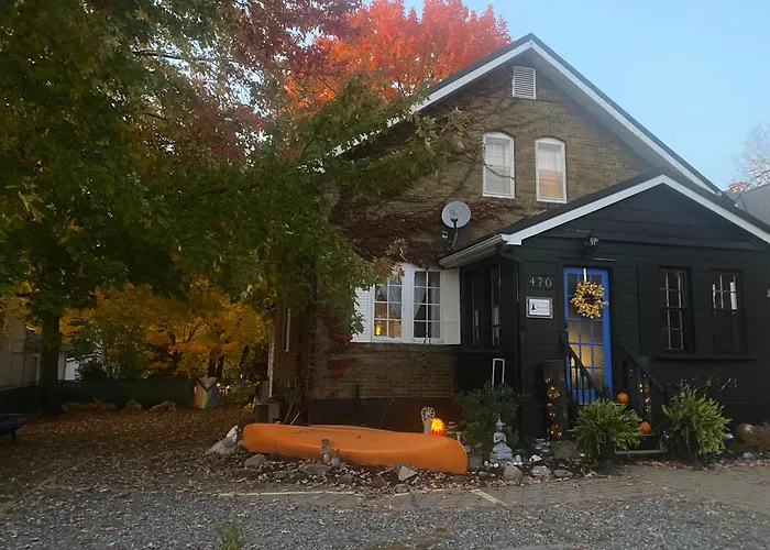 Blue Spruce Bed And Breakfast Muskoka Gravenhurst