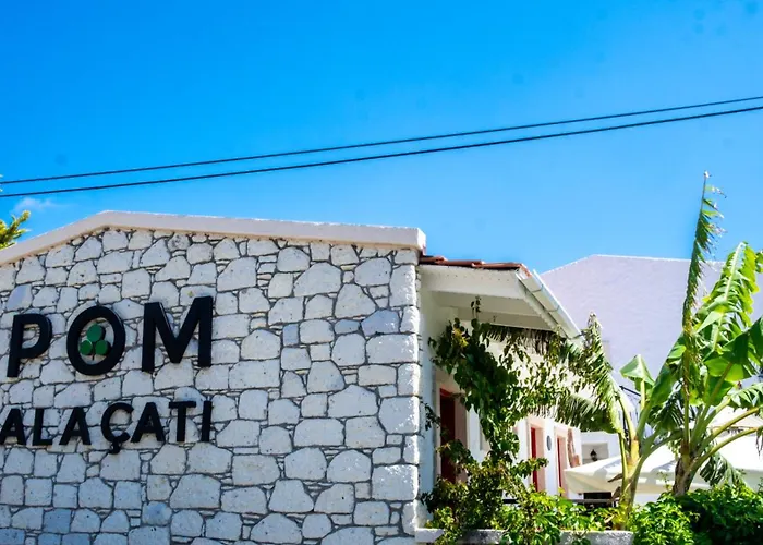 POM Alaçatı Boutique Otel Çeşme
