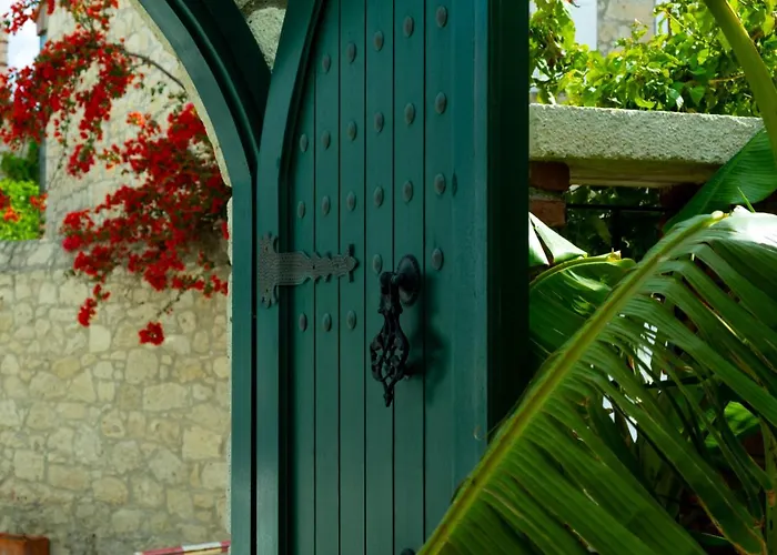 POM Alaçatı Boutique Otel Çeşme
