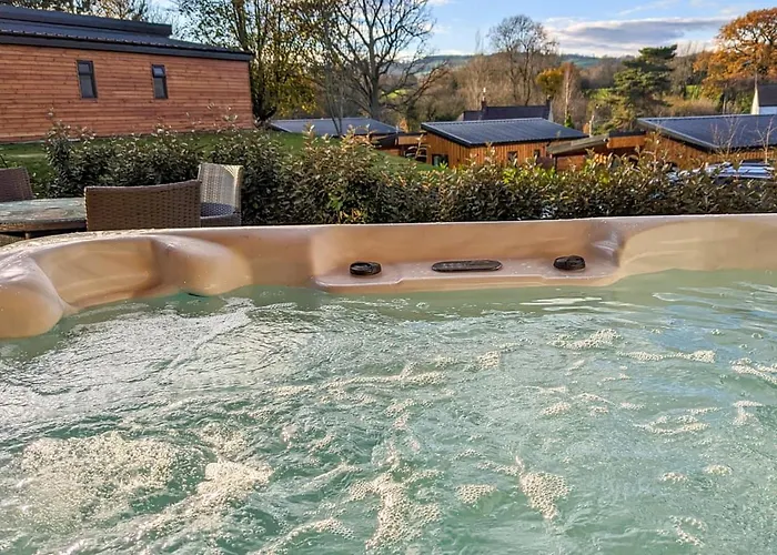 The Warrens At Foxtail Hotel Chirk
