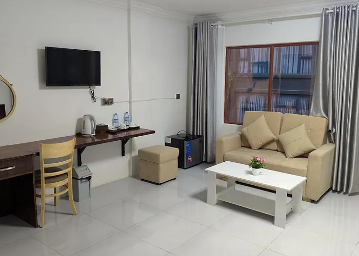 Empire House, Phnom Penh Hotel