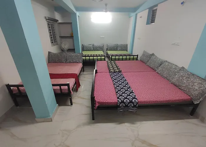 Sri Aksha Residency Hotel Alandurai