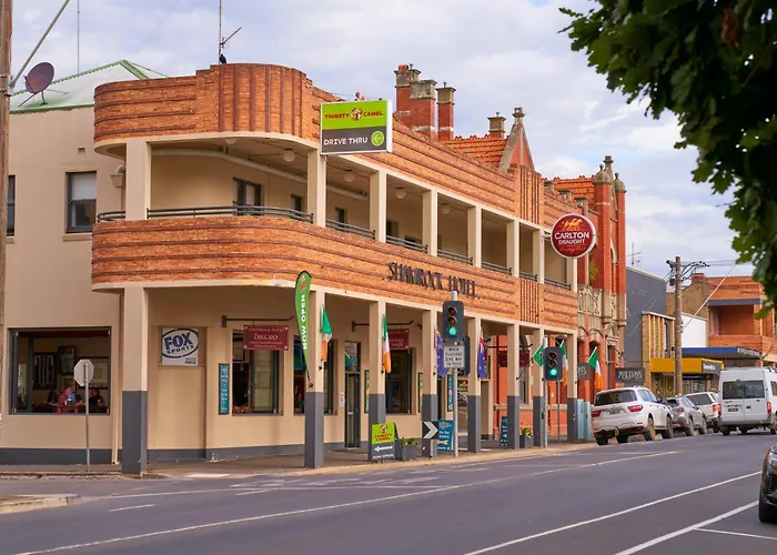 Shamrock Hotel & Accommodation Kyneton