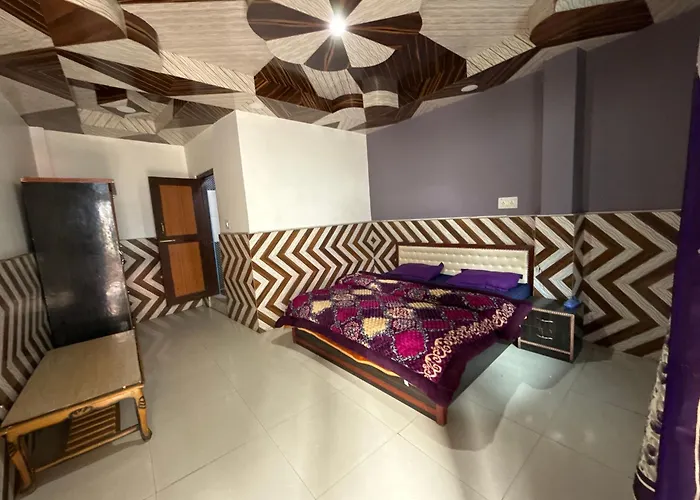 Hotel Pine View Kasol