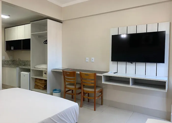 Hotel Spazzio diRoma Café da manhã e acesso ao Acqua Park Caldas Novas