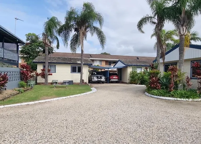 Park Beach Holiday Cabins Coffs Harbour