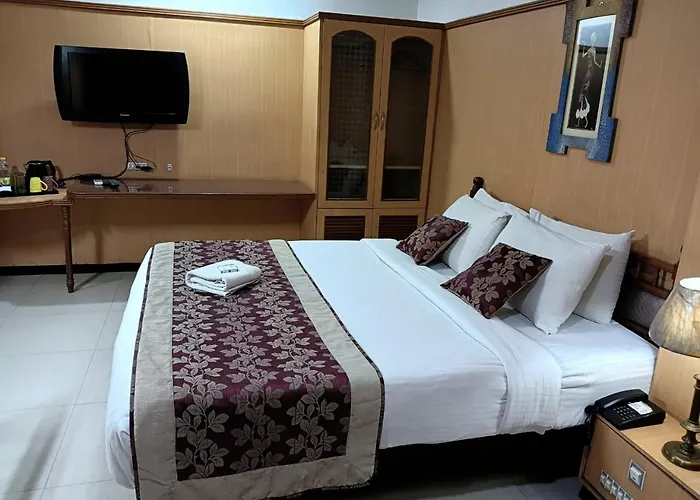 Hotel Aryaas Ressidence Tirunelveli