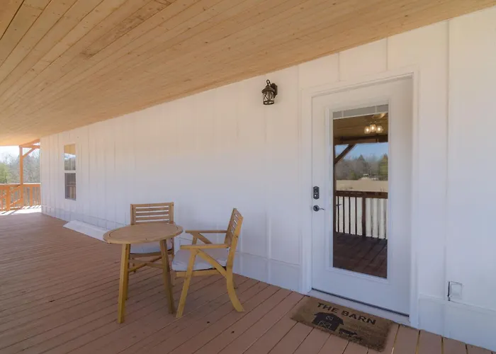 The Inn At Beulah Farm - The Barn Whitley City