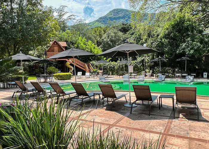 Yemaya Club Santa María del Oro
