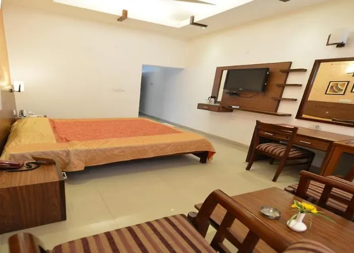 Lake View Tourist Resort Faridabad